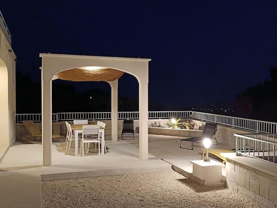 Vue Avec Jardin En Pleine Nature * Cassis